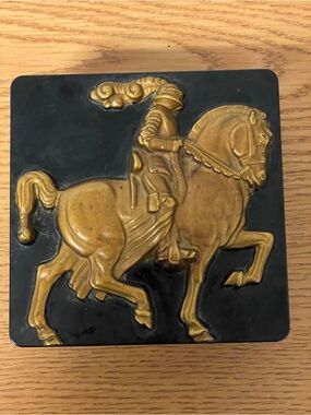 Vintage Hickok Plastic Vanity Dresser Box Art Deco Black Gold Knight on Horse